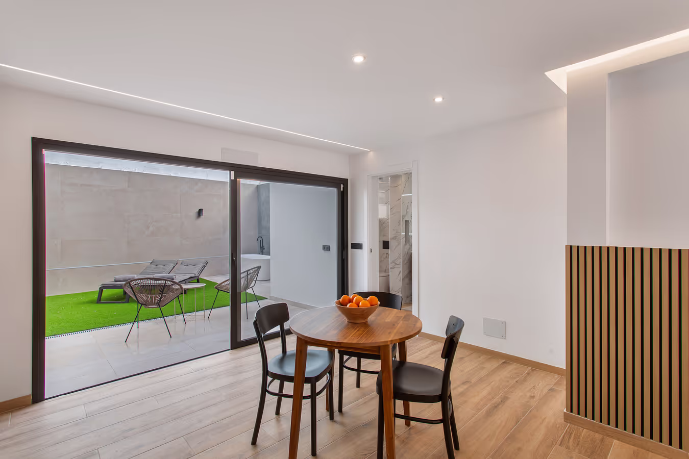 Piscina del complejo en Maspalomas